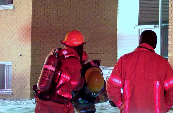 Incendie à Drummondville – Les pompiers sauvent un immeuble et… un chat !