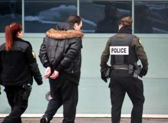Vol de colis de livraisons à domicile un suspect arrêté à Drummondville