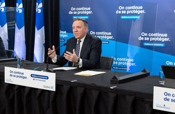 Plusieurs assouplissements à compter du 31 janvier mais «Il faut y aller mollo» annonce François Legault