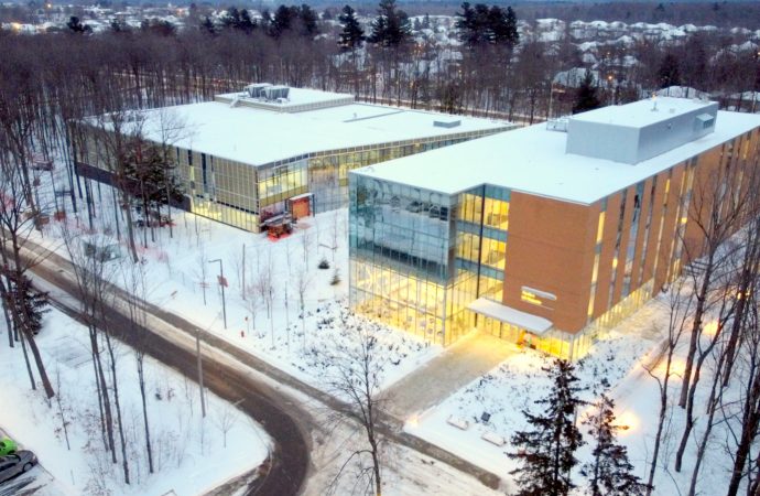 Québec annonce 1,6 M$ au CNIMI pour soutenir les projets 4.0 des manufacturiers