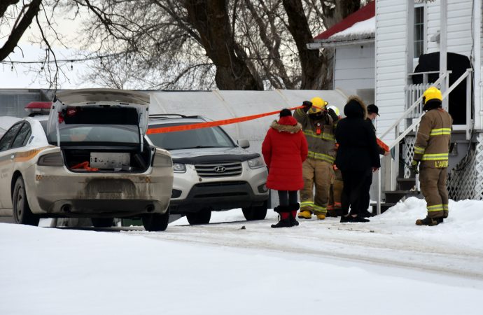 Explosion d’une bombe artisanale à L’Avenir- 4 suspects arrêtés plus de 23 chefs d’accusation tombe suite à l’enquête de la SQ