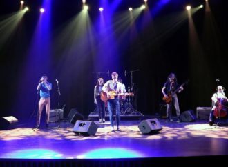 Le groupe HEXA remporte la finale locale de Cégeps en spectacle