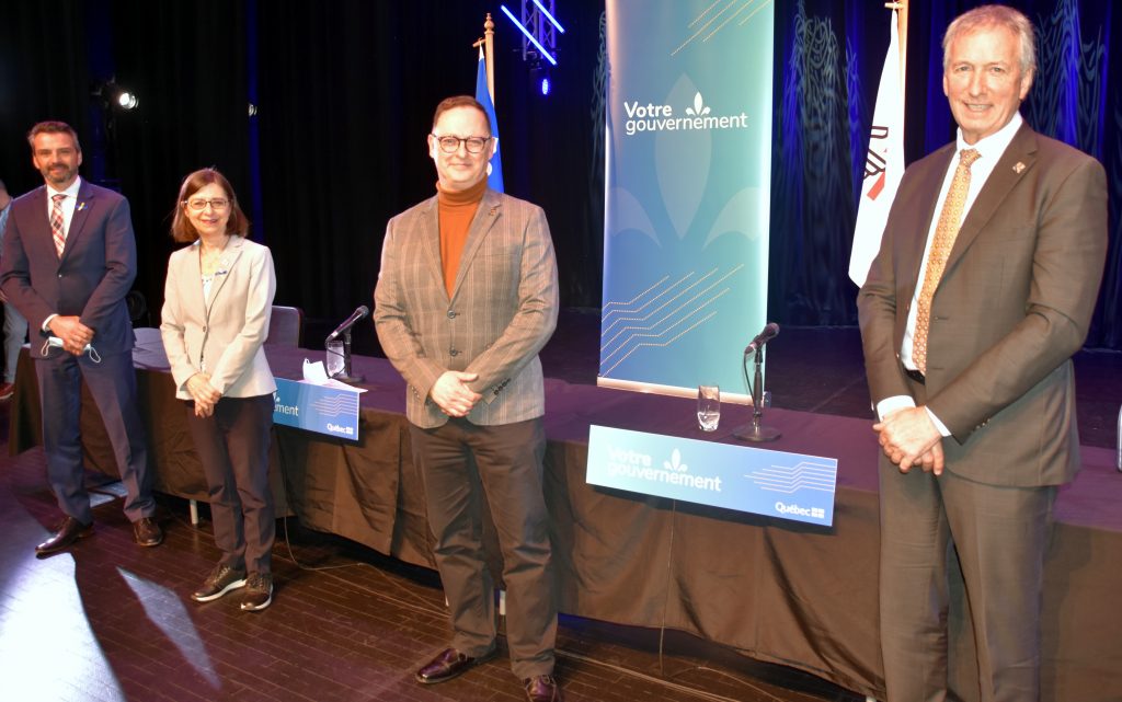 Construction d'un nouveau pavillon au Cégep de Drummondville, Le projet va de l’avant confirment la ministre Danielle McCann et les députés Lamontagne et Schneeberger