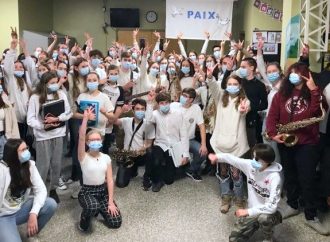 Mouvement de solidarité des élèves de l’école Jean-Raimbault de Drummondville envers le peuple Ukrainien