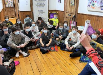 Mélanie Poirier a fait vivre une expérience en poésie aux jeunes de l’école de Durham-Sud
