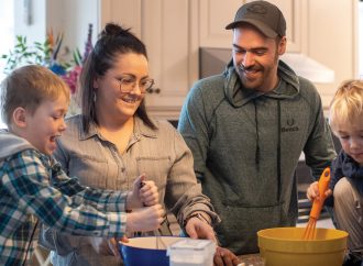 Créer l’étincelle – Le CIUSSS MCQ lance une campagne de recrutement de familles d’accueil