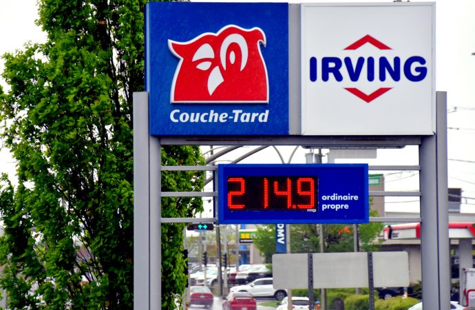 Le prix de l’essence passe à 2,149$ le litre, un nouveau record à Drummondville