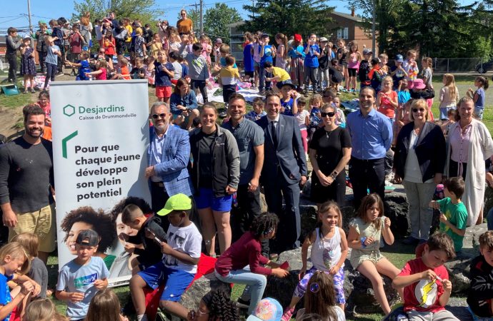 Les élèves de l’école Sainte-Marie ont de quoi se réjouir avec un tout nouveau parc-école