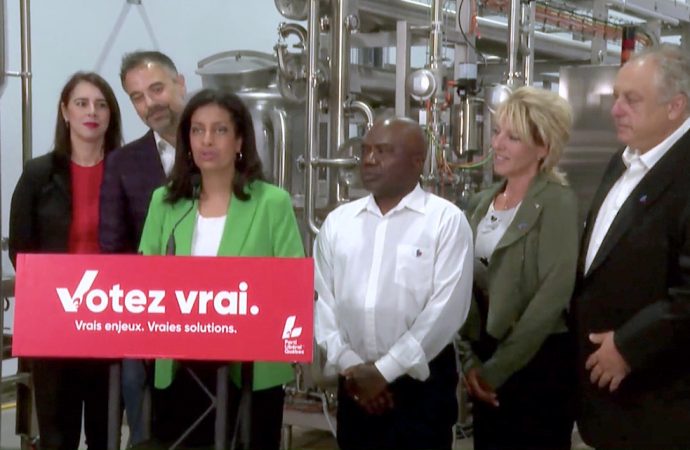 Élections – Moins de paperasse et moins de taxes pour les PME promet Dominique Anglade, cheffe du PLQ de passage à Drummondville