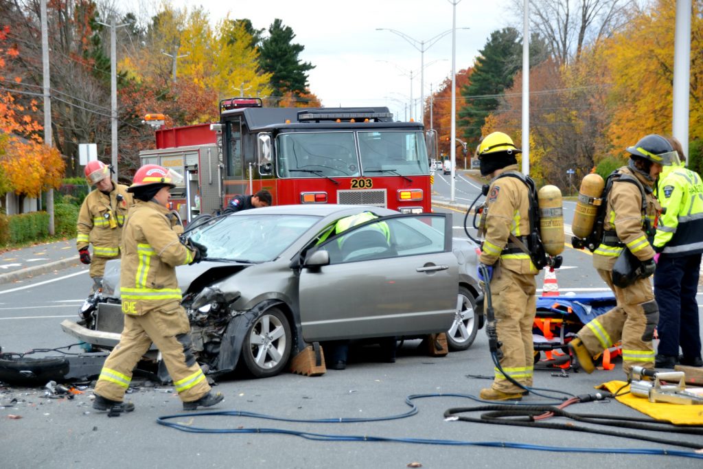 Accident Vingt55 Boul Université (1)