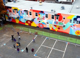 Art public extérieur : une nouvelle murale ludique dans le quartier Saint-Joseph