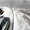 Un camionneur passe par-dessus un muret de viaduc et se retrouve en bas de l’autoroute 55 à Drummondville