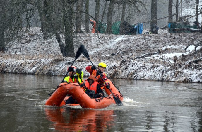 Un homme en détresse coincé sur une île de la rivière Saint-François est secouru après trois jours