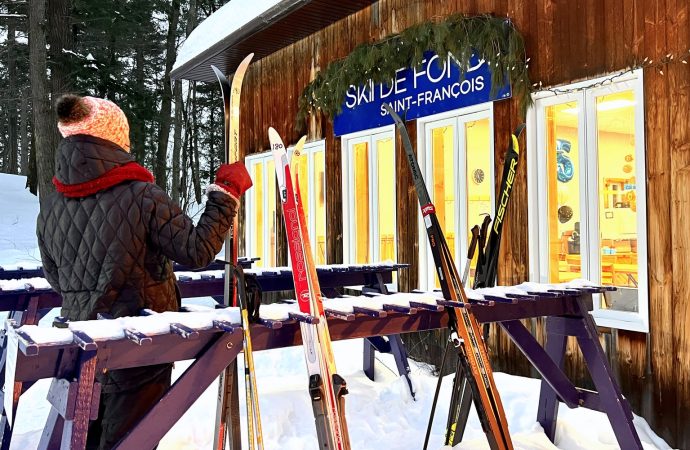 Faire du ski de fond au clair de lune à Drummondville? Oui, c’est possible!