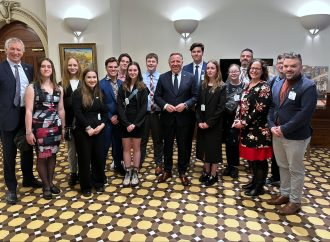 Le Conseil jeunesse de Drummondville rencontre le Premier ministre du Québec François Legault