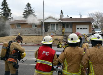 Une maison de chambre touchée par un incendie rue de Boucherville à Drummondville