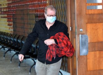 Accusé d’agression sexuelle, l’ex-enseignant drummondvillois Marc Gignac était de retour en cour pour subir son procès