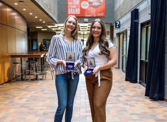 Médaille du Lieutenant-gouverneur pour la jeunesse : Distinctions honorifiques remises à deux étudiantes du Cégep de Drummondville