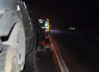 Blessé lors d’un bris mécanique en bordure d’autoroute 20 apres avoir été heurté par un camion semi-remorque
