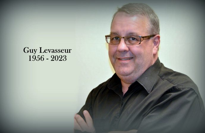 Guy Levasseur, un rédacteur et journaliste bien connu à Drummondville et en Mauricie, nous a quittés