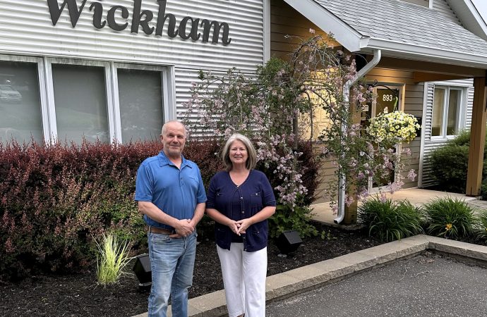 Campagne électorale dans Wickham : Luce Daneau et Pascal Houle veulent conserver la pérennité de leur municipalité « WIickham »