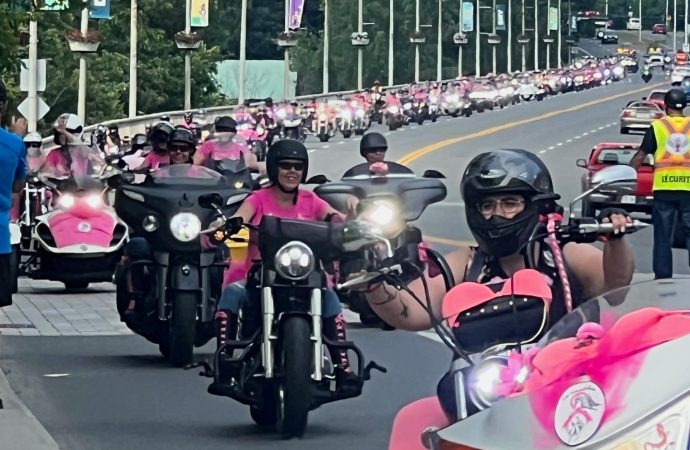 Une Ride de Filles extraordinaire avec un record de 571 593$ récolté au profit de la Fondation cancer du sein du Québec