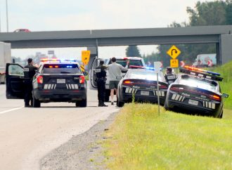 Un cas de conduite agressive a mené à une interception sur l’autoroute 20 à Drummondville