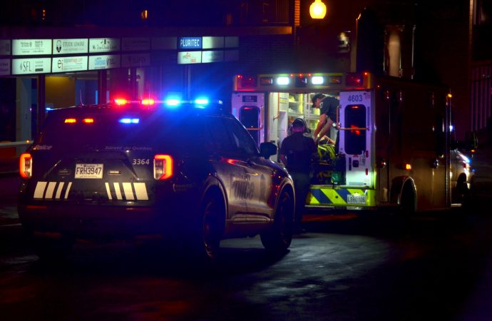 Chute de 30 pieds dans un immeuble : Une soirée festive tourne mal pour un jeune homme à Drummondville