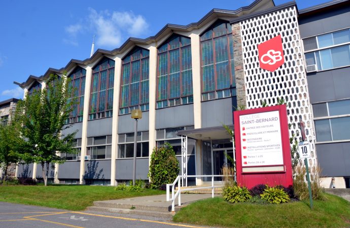 Portes ouvertes au Collège Saint-Bernard : primaire, secondaire, sports, arts et sciences… une journée pour découvrir l’école autrement