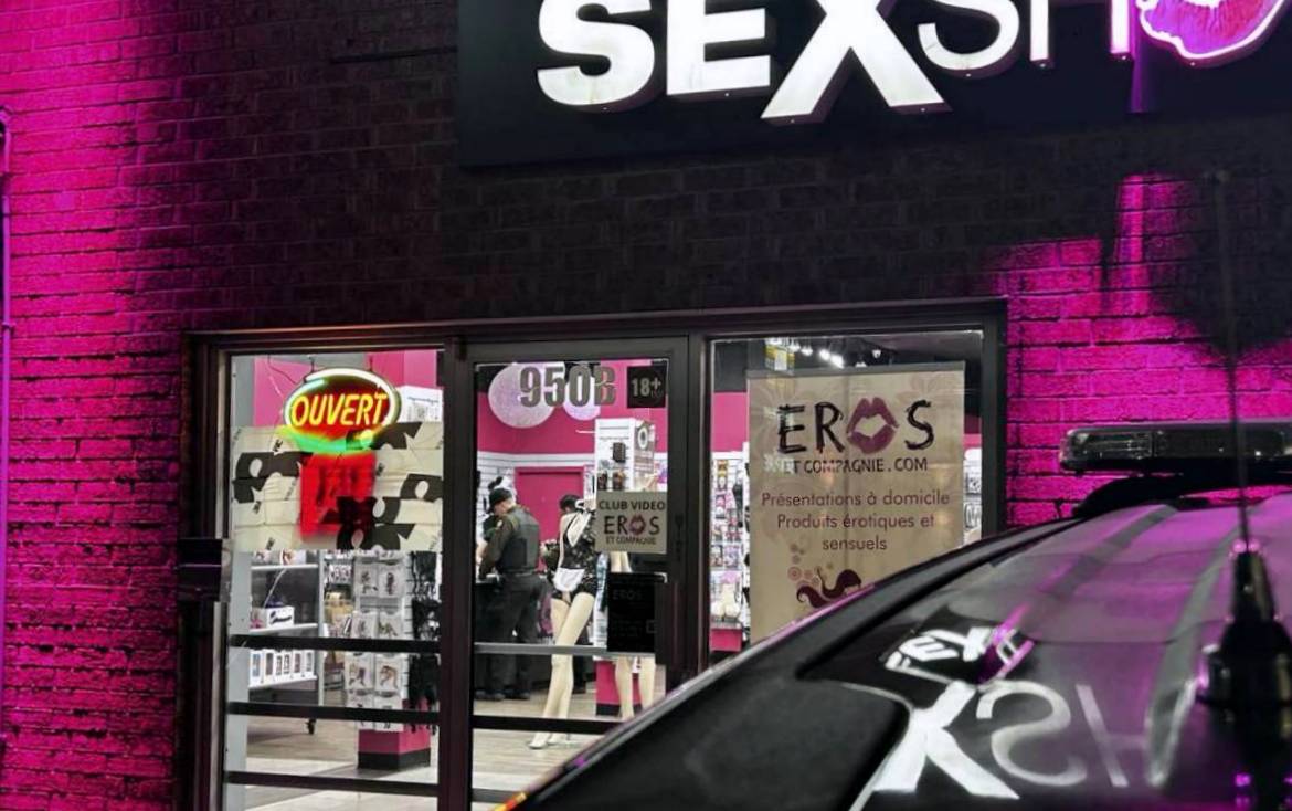 Un vol osé, ou pour le moins inusité, a eu lieu dans un sex-shop de  Drummondville – Vingt55