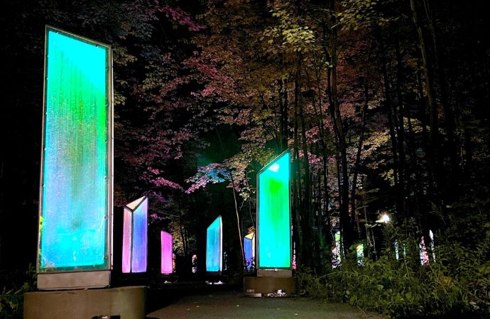 PRISMATICA : Une installation lumineuse à voir à Drummondville, au parc de la Seigneurie!