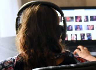 Musique en continu au Québec : 24 milliards d’écoutes en 2022, mais peu d’écoutes d’interprètes d’ici