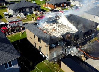 Un quadruplex a été lourdement endommagé par un incendie à Saint-Cyrille-de-Wendover