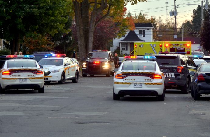 Situation préoccupante : une autre intervention pour une personne en crise s’est soldée par une arrestation à Drummondville