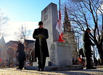 Drummondville rend hommage : Le 6e Bataillon, Royal 22e Régiment invite la population au Jour du Souvenir le 9 novembre