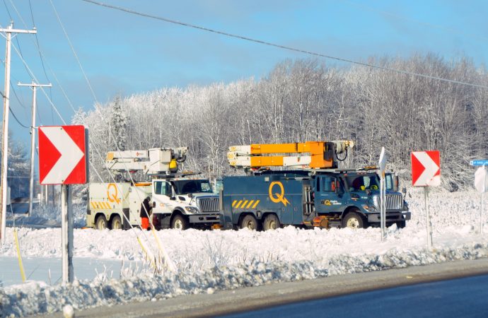 Pannes d’électricité dans le Centre-du-Québec : Hydro-Québec à pied d’œuvre pour rétablir le courant
