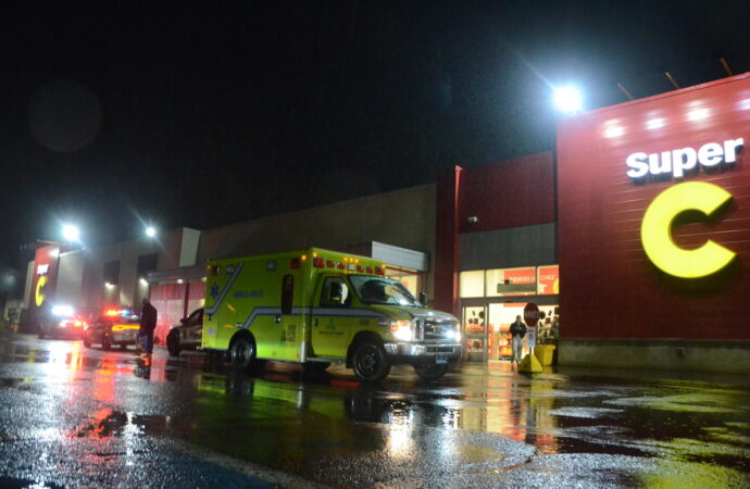 Décès dans une épicerie après 25 minutes d’attente pour une ambulance : Il y aura finalement enquête du coroner à Drummondville