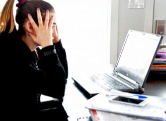 Québec annonce 1,2 M $ pour lutter contre l’intimidation et la cyberintimidation