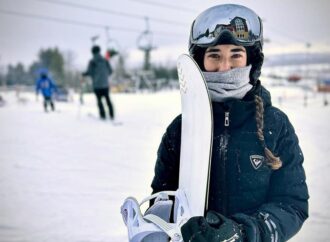 À vos skis et planches, l’hiver, et surtout la neige, est arrivé, tout comme… La chronique Plein Air par Sara Marquis !