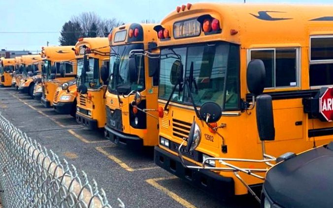 Transport scolaire : Les chauffeurs des Autobus Voltigeurs annoncent leur intention de grève à Drummondville