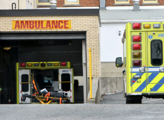 Le ministre André Lamontagne annonce 905 000 $ pour bonifier la couverture ambulancière au Centre-du-Québec