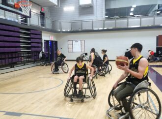 Jeux du Québec : L’équipe de basketball en fauteuil de Drummondville en lice pour la médaille d’or