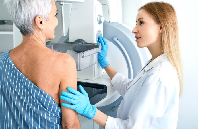 Québec élargit l’accès gratuit au dépistage du cancer du sein aux femmes de 50 à 74 ans
