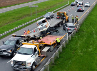 Accident : un bateau échoué sur l’autoroute 20 à la hauteur de Drummondville