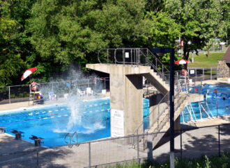 Québec annonce 8 M$ pour des formations de sauveteurs et renforcer la sécurité des piscines et plages québécoises