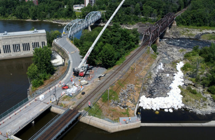 Perturbations ferroviaires et routières : Les travaux de colmatage d’Hydro-Québec se précisent et se poursuivent à Drummondville