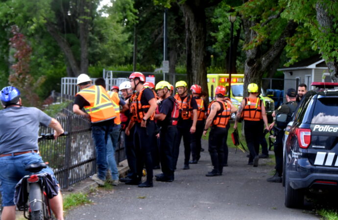 Une partie de pêche à l’aimant à l’origine d’un important déploiement d’urgence au parc Sainte-Thérèse