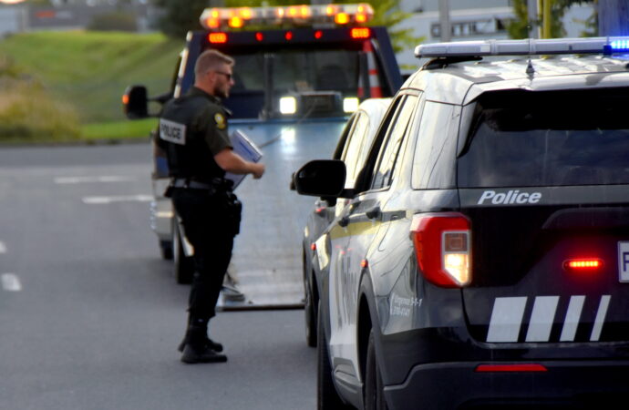 Un conducteur intercepté à 191 km/h sur le boulevard Jean-de-Brébeuf