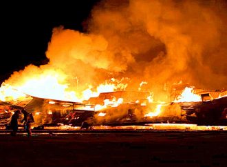 Incendie majeur : un incendie a complètement détruit des poulaillers et des bâtiments agricoles