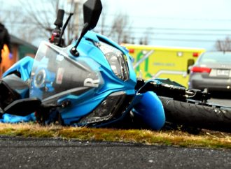 Accident : un motocycliste gravement blessé lors d’une collision